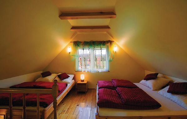 Апартаменты Holiday home Myslakowice ul.Stawowa V