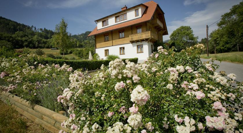 Отель Landhaus am Bach