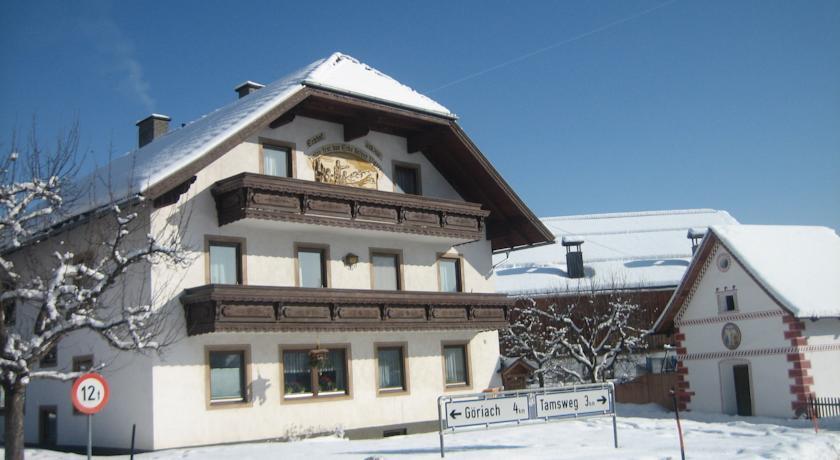 Отель Ferienwohnungen Seifterhof