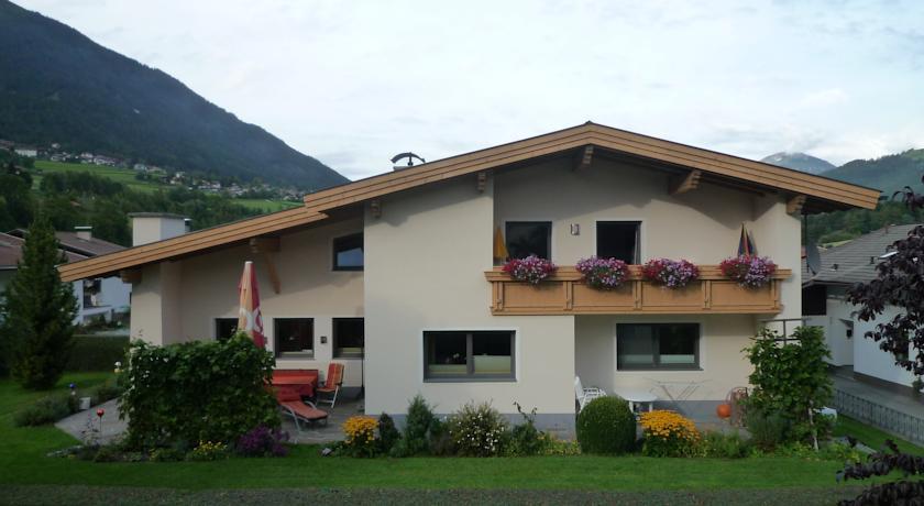 Апартаменты Ferienwohnungen Sommavilla