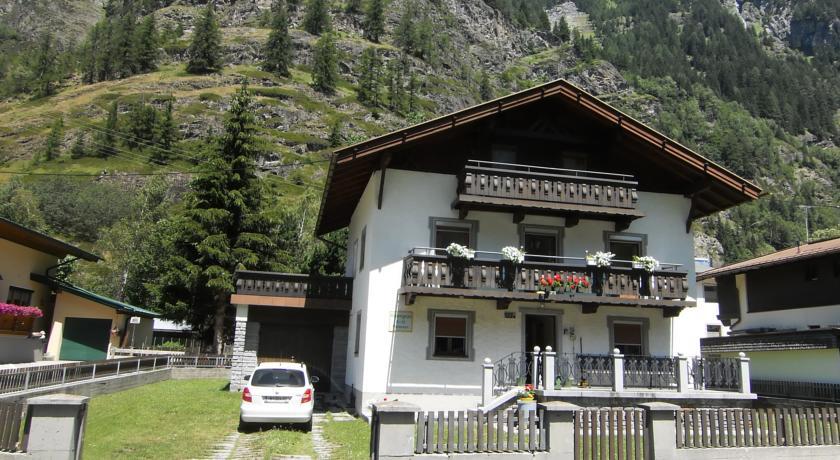Alpengrün