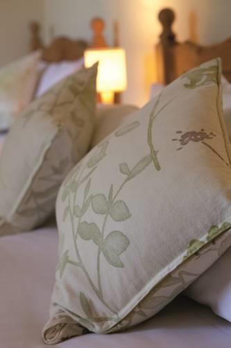 Отель Gateway Inn at Kendal