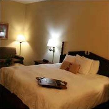 Отель Hampton Inn Russellville