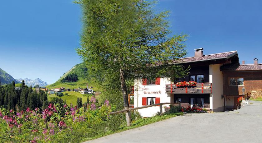 Апартаменты Haus Brunneck