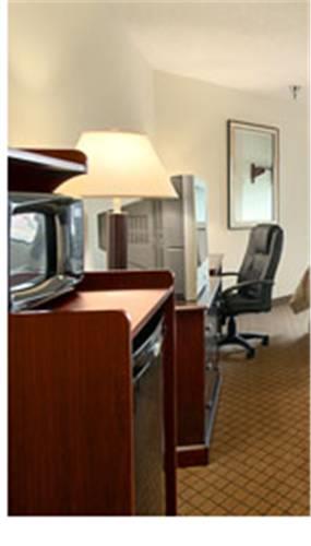 Отель Ramada Limited - Biloxi Beach