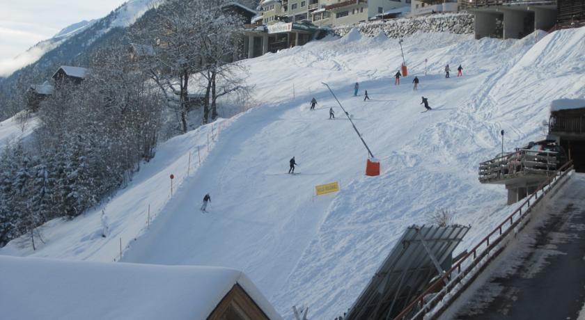 Апартаменты Haus Arosa