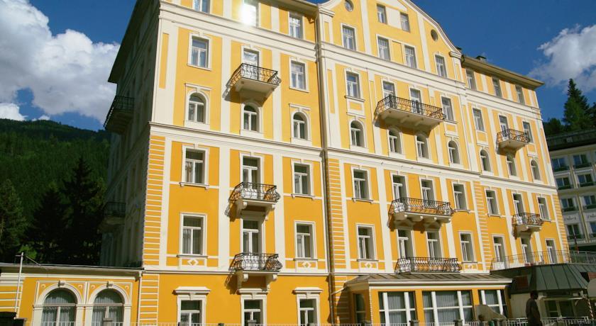 Hotel Weismayr