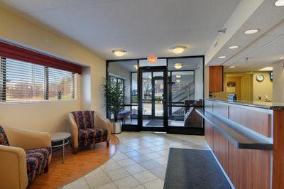 Отель Red Roof Inn Minneapolis - Plymouth