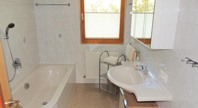 Апартаменты Apartment Wildschönauerstrasse