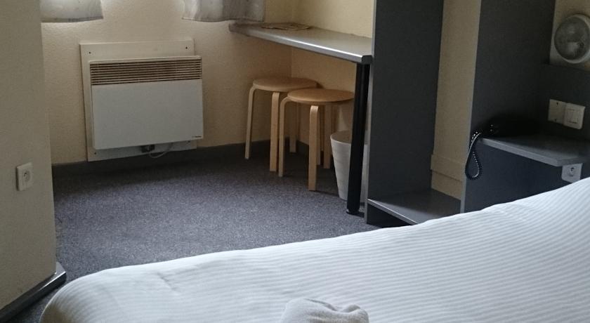 Отель Hotel Kenz