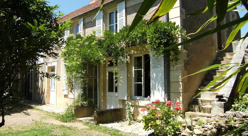 Мини-отель La Maison d'Hôtes du Bec d'Allier