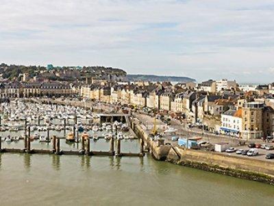 Отель ibis Dieppe Le Val Druel