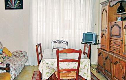Apartment Rue Duchesse Anne