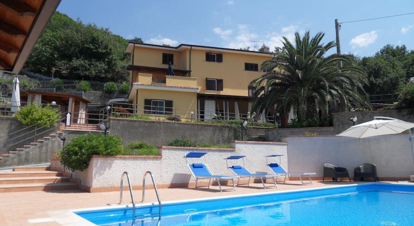Мини-отель Casale Rondinella B&B