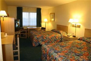 Отель Days Inn North Orlando 