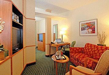 Отель Fairfield Inn & Suites Temecula