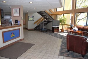 Отель Best Western West 70 Inn