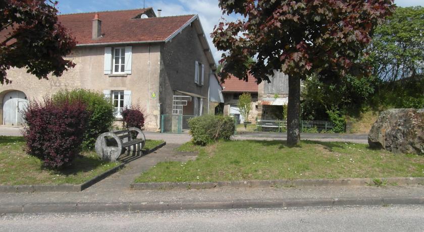 Апартаменты Gite Chez Dumas