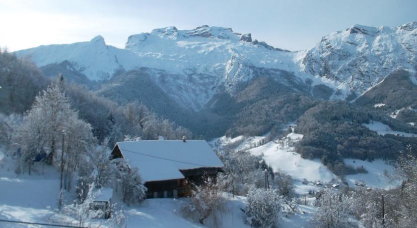Отель Chalet Le Lachat