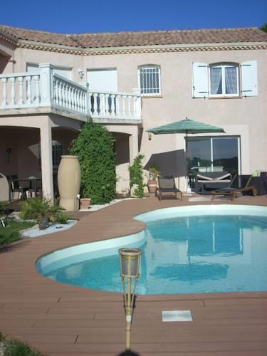 Апартаменты Gîte Les Terrasses de La Crouzille