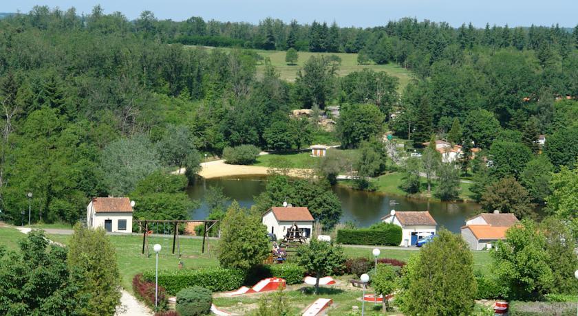 Отель Village Le Chat
