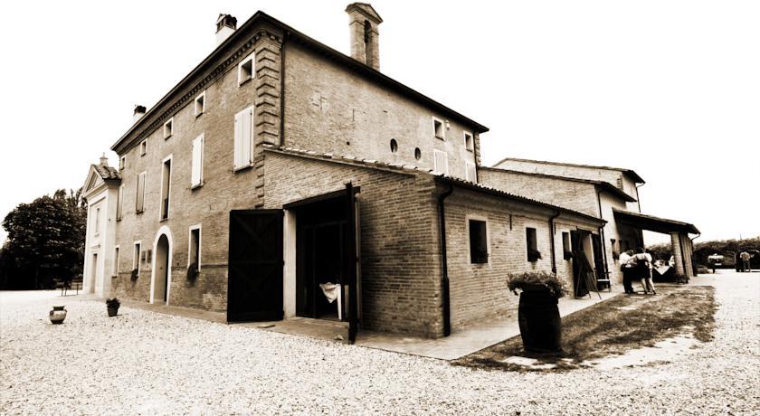 Отель Agriturismo Palazzo Baldini