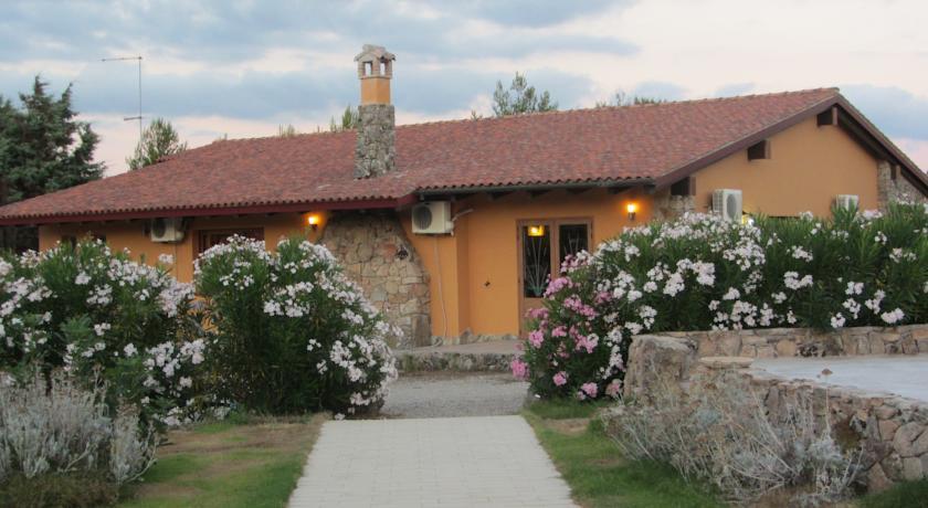 Отель Agriturismo Bidderdi