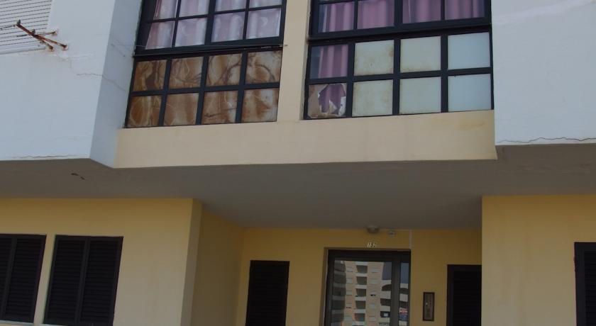 Апартаменты Apartamentos Amendoeira & Laranjeira
