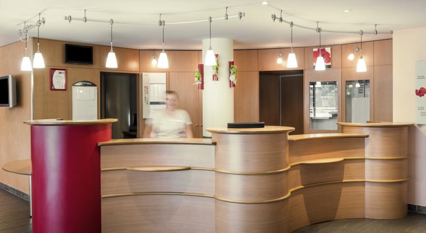 Отель ibis Paris Poissy