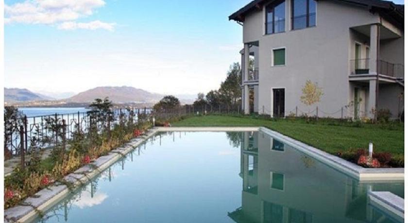 Апартаменты Lake Maggiore Apartment