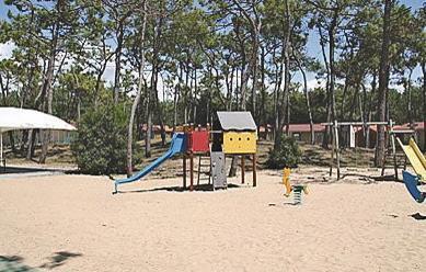 Апартаменты Holiday Home Atlantique Vacances II