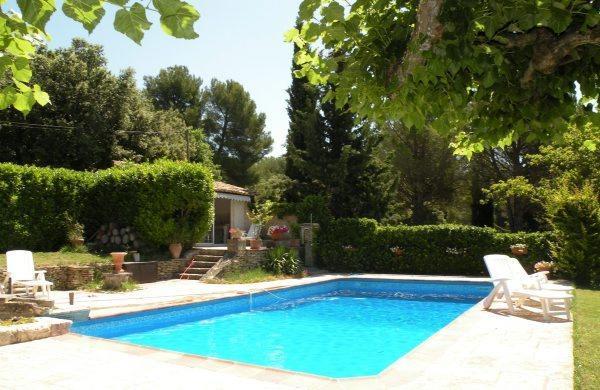 Апартаменты Holiday Home Floralie