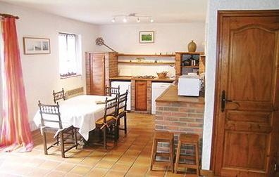 Апартаменты Holiday Home Kerascouet