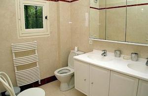 Апартаменты Holiday Home La Fageole