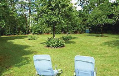 Апартаменты Holiday Home La Renardiere