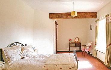 Апартаменты Holiday Home Lakeside Cottage