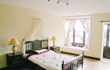 Апартаменты Holiday Home Le Bois Derré