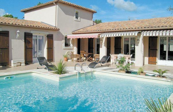 Апартаменты Holiday Home Aytre Avenue Edmond Grasset