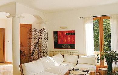 Апартаменты Holiday Home Neoules Chemin Collets Des Abeilles