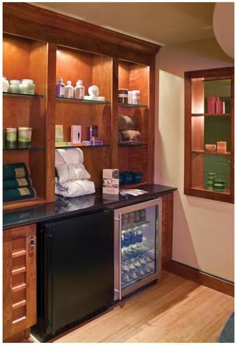 Отель Larkspur Landing Folsom-An All-Suite Hotel
