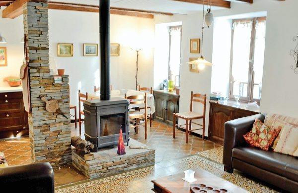 Апартаменты Holiday Home Caudebronde Quai De La Dure