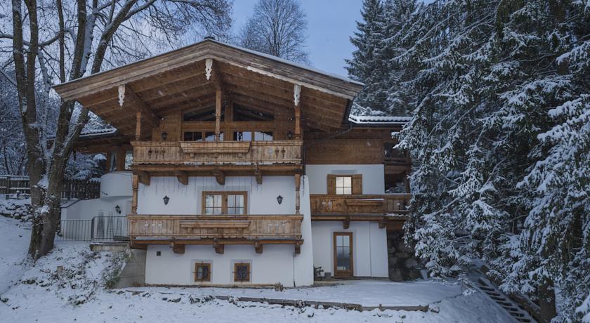 Отель Chalet Valerie