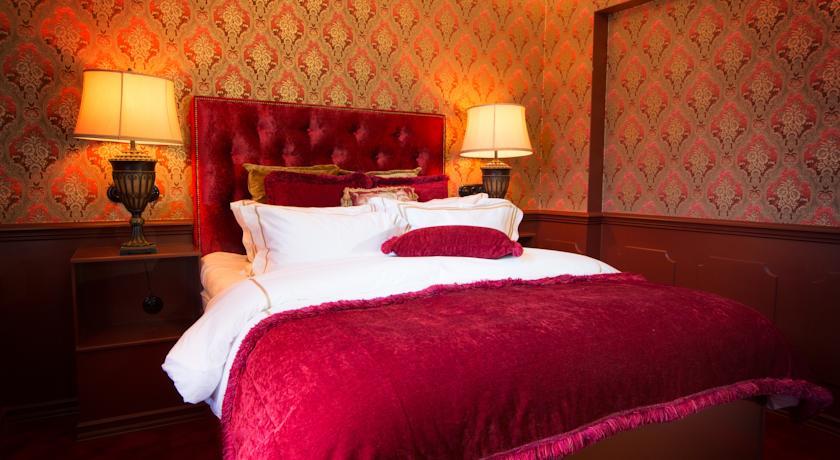 Palace Hotell