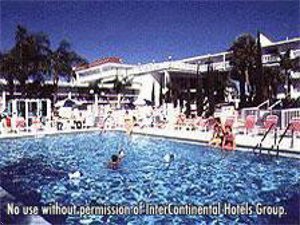 Отель Holiday Inn Hotel & Suites TARPON SPRINGS