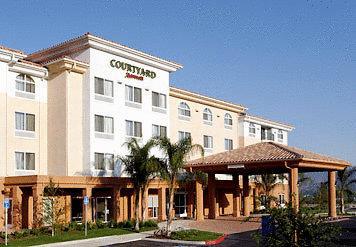 Отель Courtyard Ventura Simi Valley