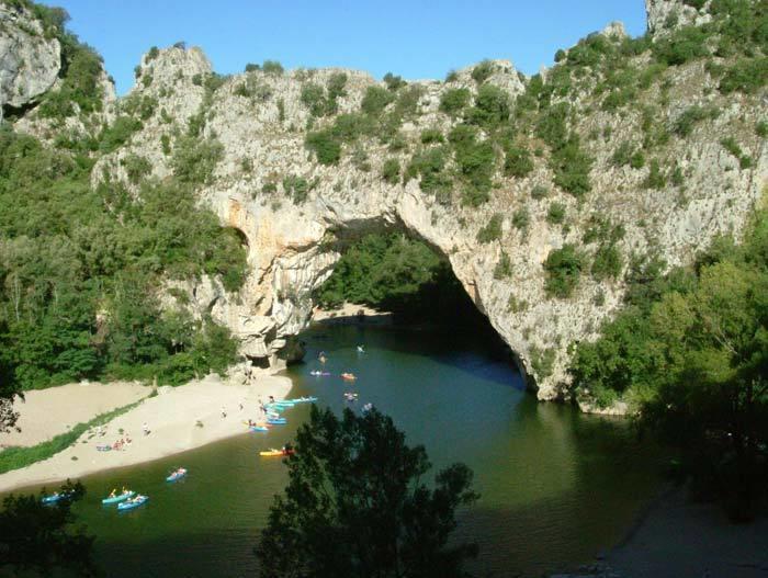 Отель Ceven Aventure