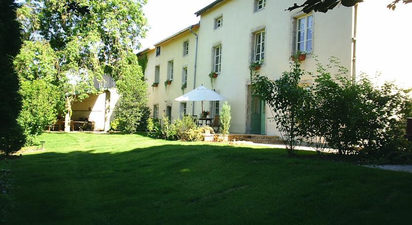 Мини-отель Chambre d'hôtes La Tuilerie