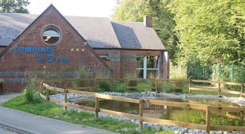 Отель Camping " Les Etangs Des Moines"