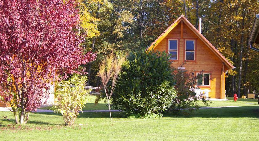 Апартаменты Au Hameau des Sources