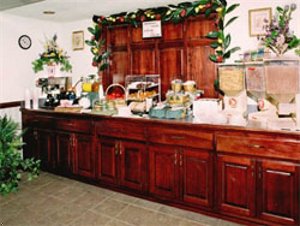 Отель Ramada Limited Adairsville